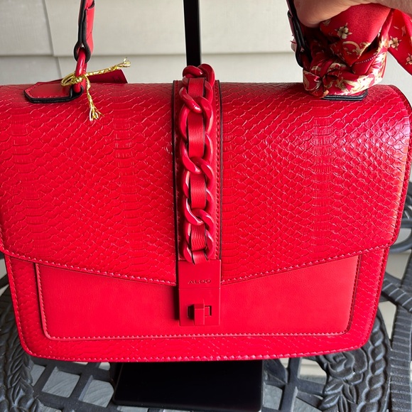 Aldo Year of the Snake Red Handbag - Picture 2 of 14
